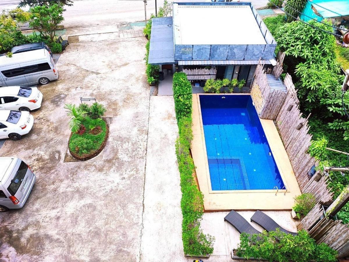 The Beach At Klong Muang Exterior photo