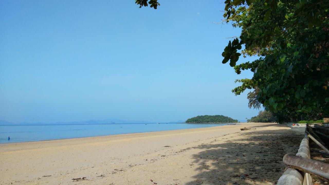 The Beach At Klong Muang Exterior photo