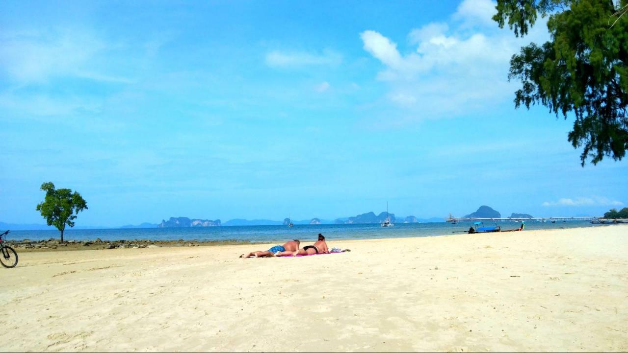 The Beach At Klong Muang Exterior photo