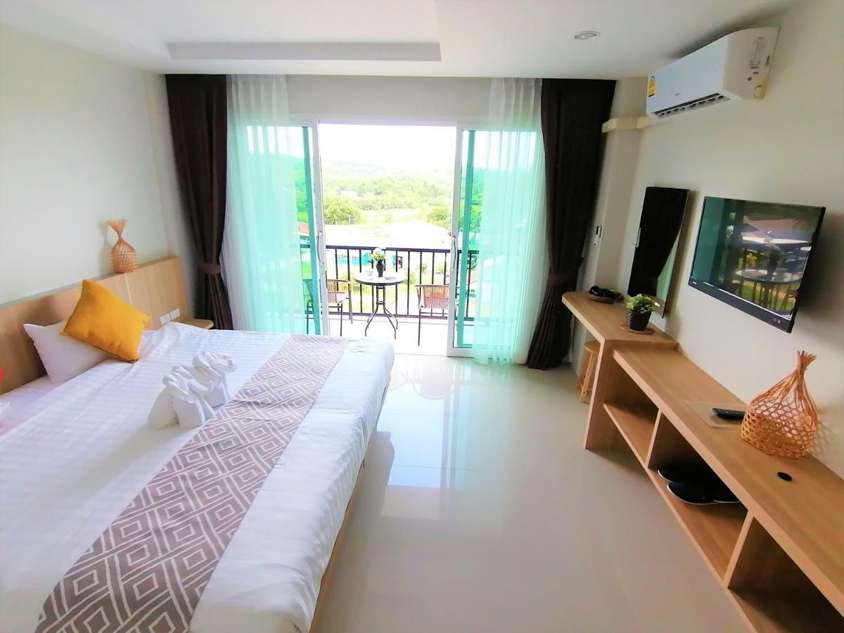 The Beach At Klong Muang Exterior photo